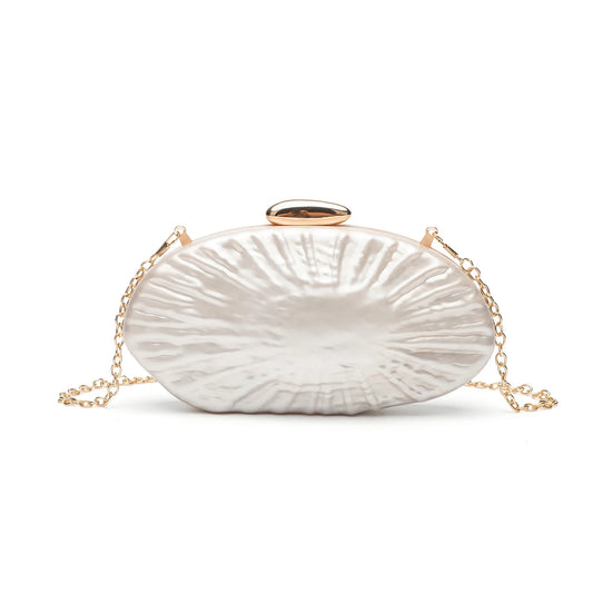 Valeria Shell Clutch
